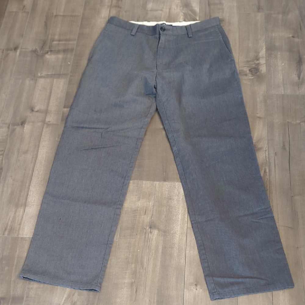 Men's Classic Straight-Leg Pants in Slate Blue